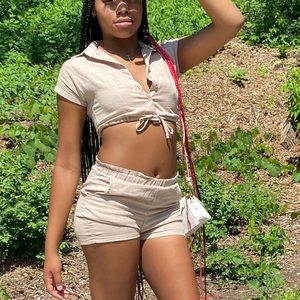 Tan 2 Piece crop top with shorts set 🤎